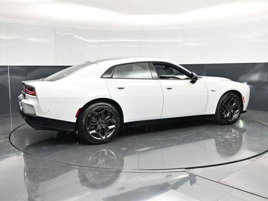 2026 DODGE Charger - photo 2