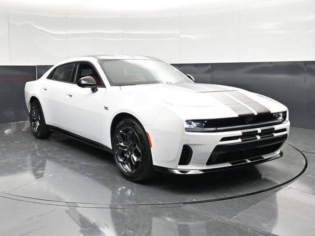 2026 DODGE Charger - photo 4