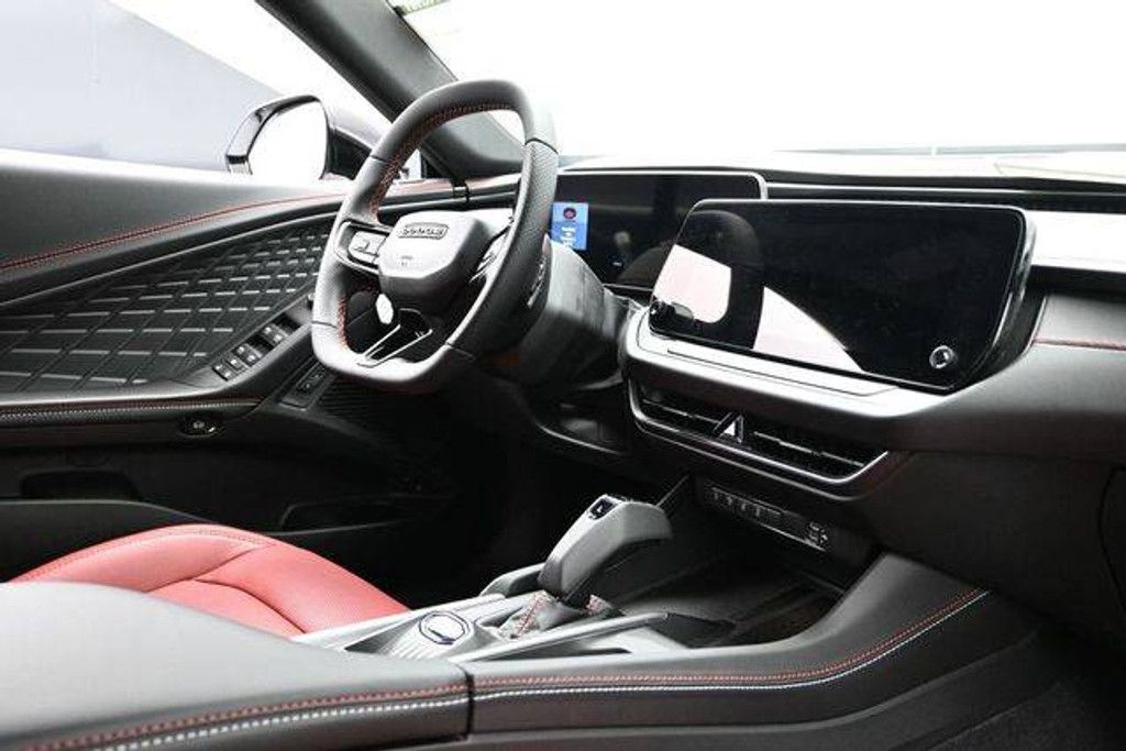 2026 DODGE Charger - photo 14