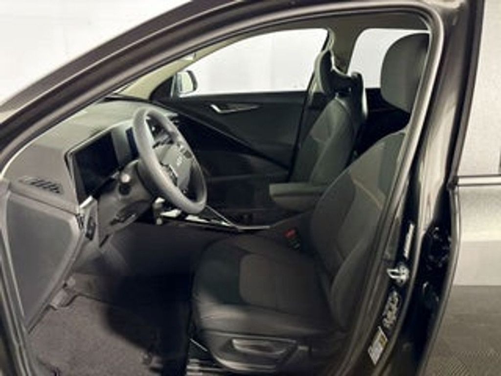 2026 KIA Niro - photo 10