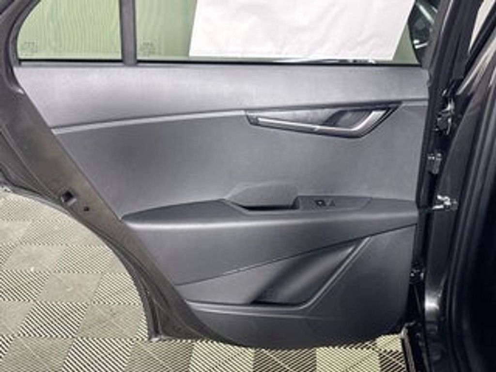 2026 KIA Niro - photo 16