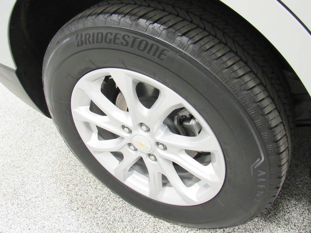 2021 CHEVROLET Equinox - photo 20