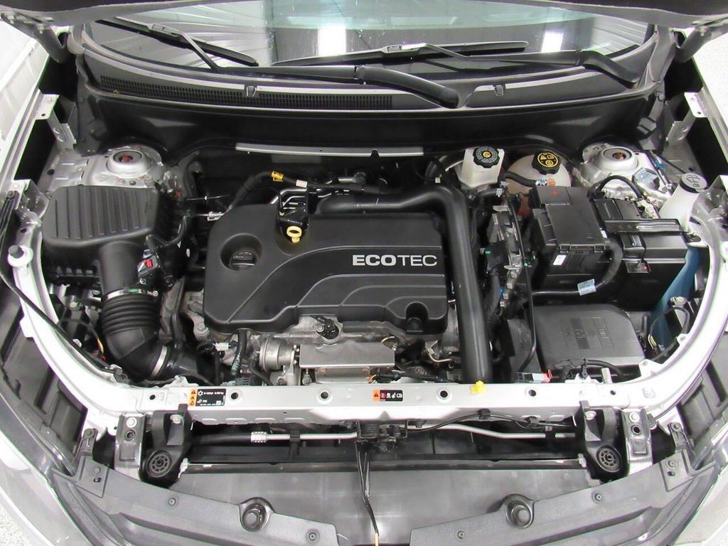 2021 CHEVROLET Equinox - photo 21