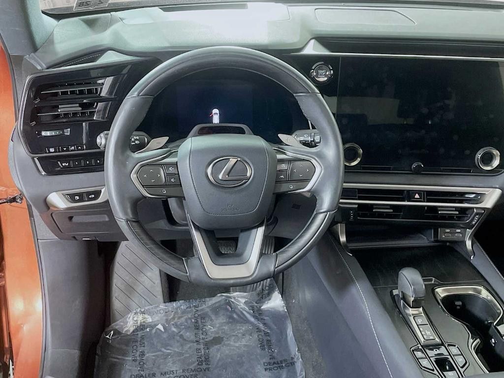 2023 LEXUS RX - photo 9