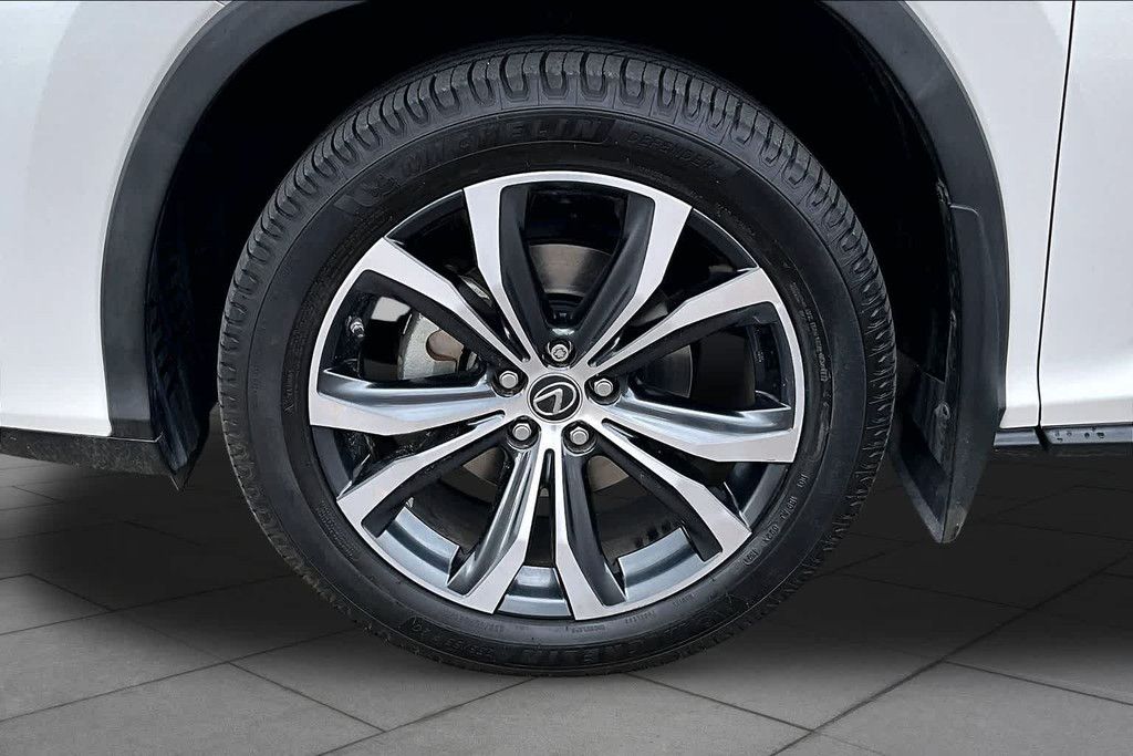 2021 LEXUS RX - photo 10