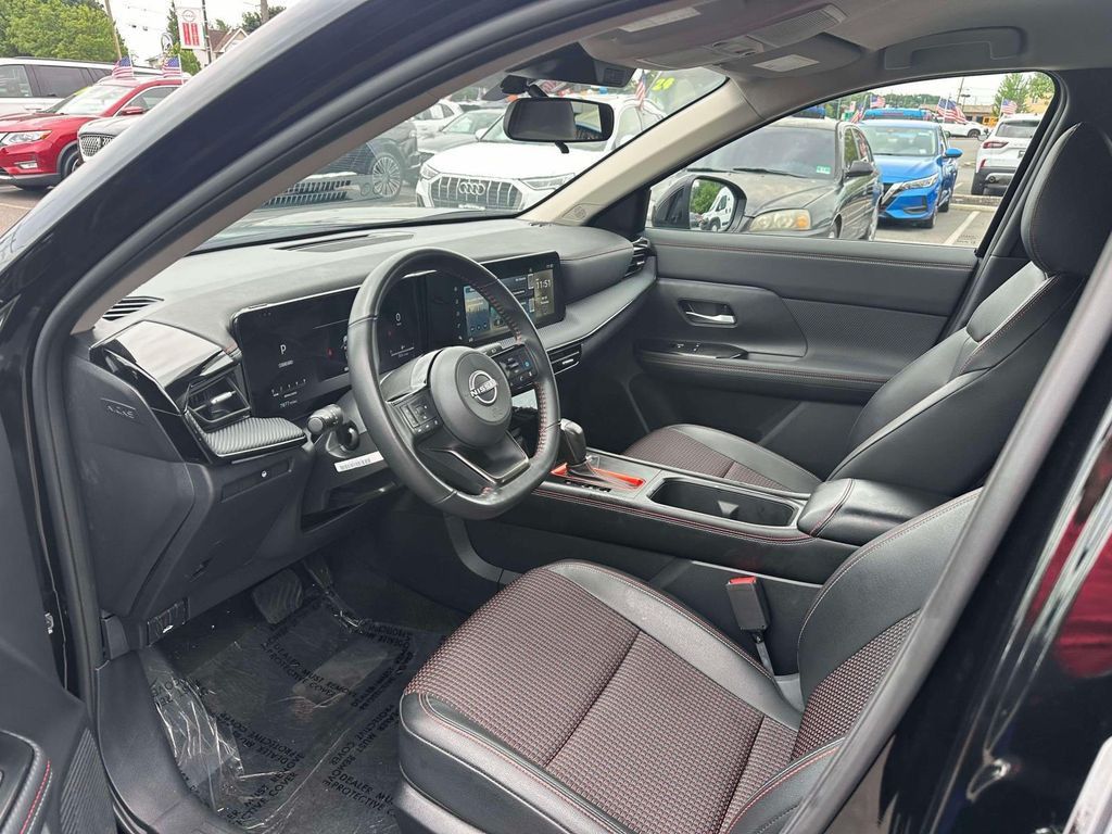 2025 NISSAN Kicks MPV - photo 13