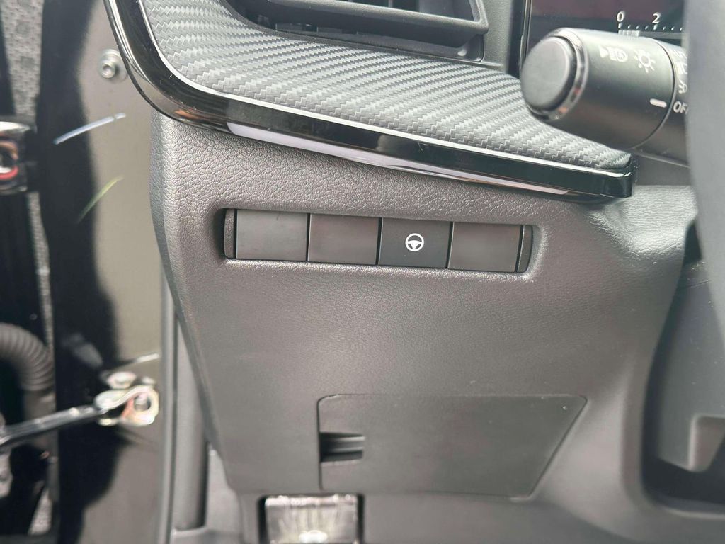 2025 NISSAN Kicks MPV - photo 17
