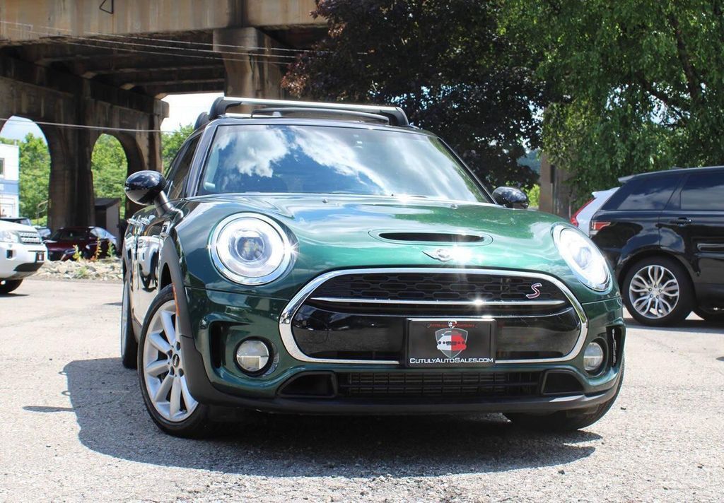 2017 MINI Clubman - main photo