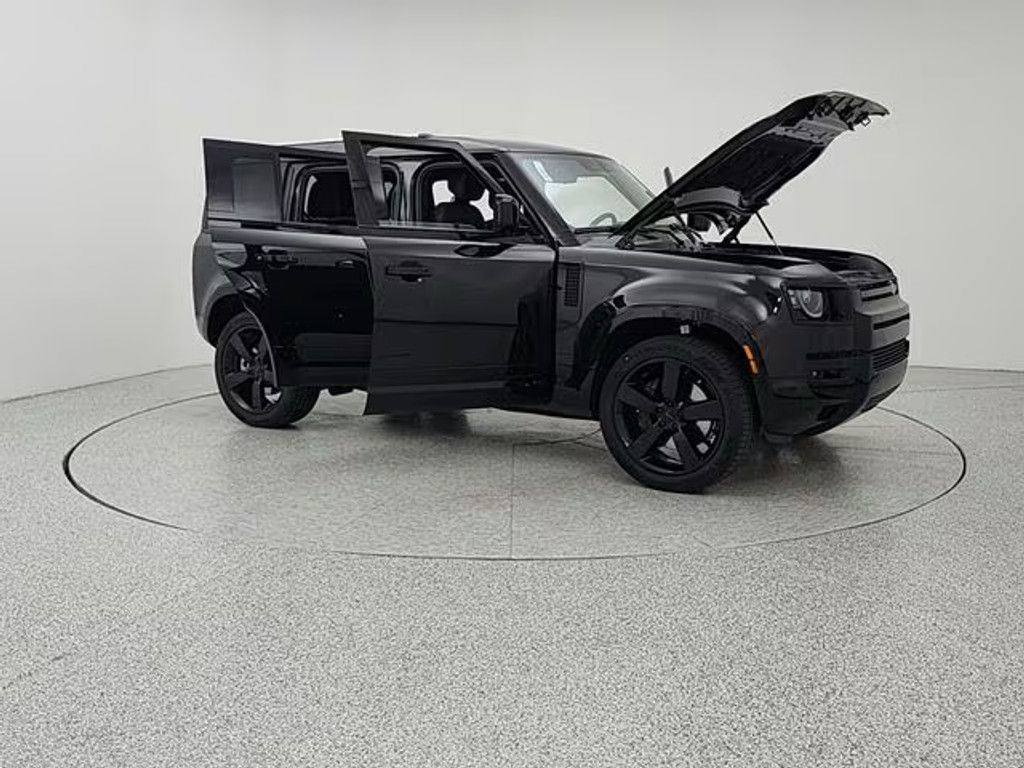 2026 LAND ROVER Defender - photo 11