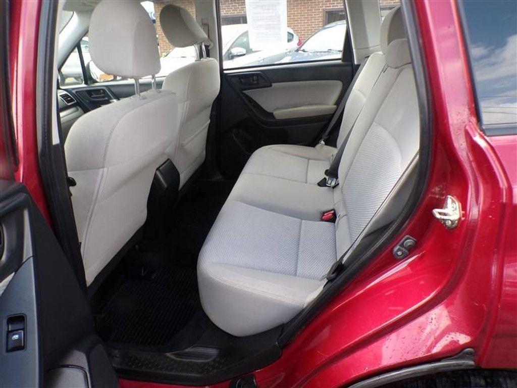 2017 SUBARU Forester - photo 11