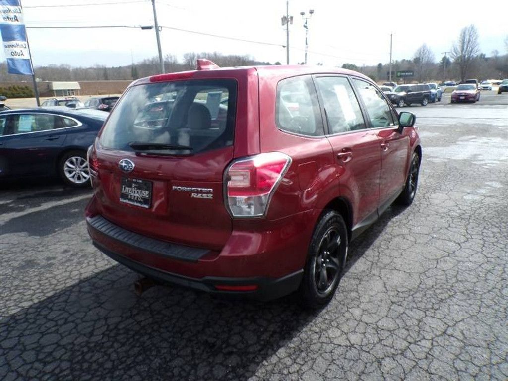 2017 SUBARU Forester - photo 4