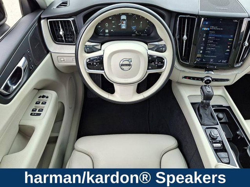 2020 VOLVO XC60 - photo 4