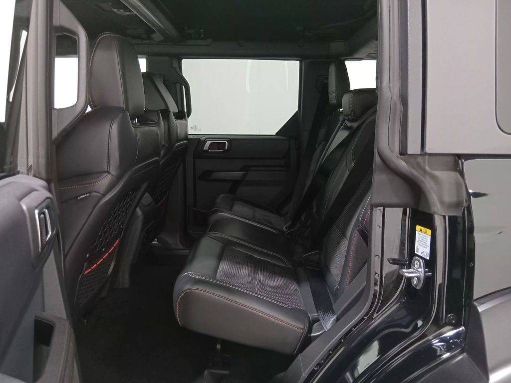 2023 FORD Bronco - photo 12