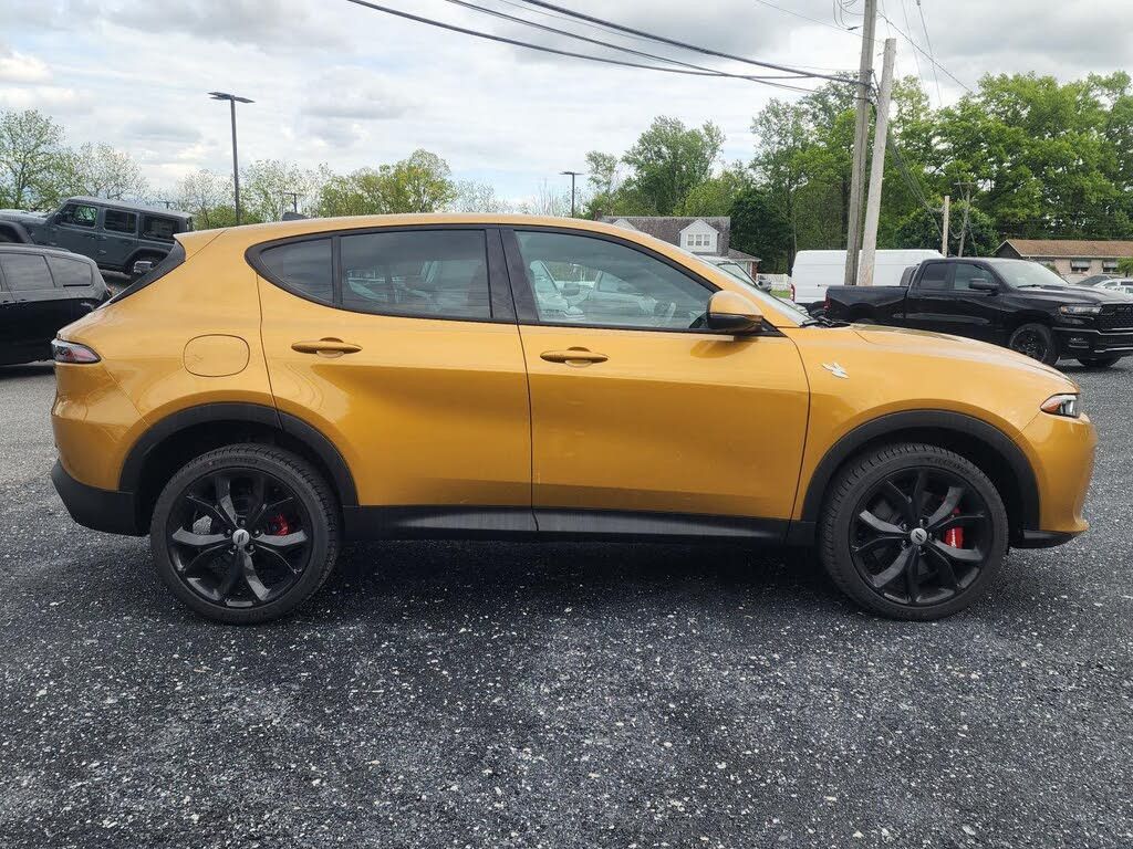 2024 DODGE Hornet - photo 4