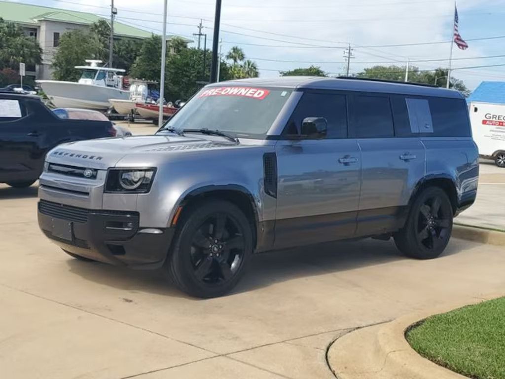 2024 Land Rover Defender 130 X Dynamic