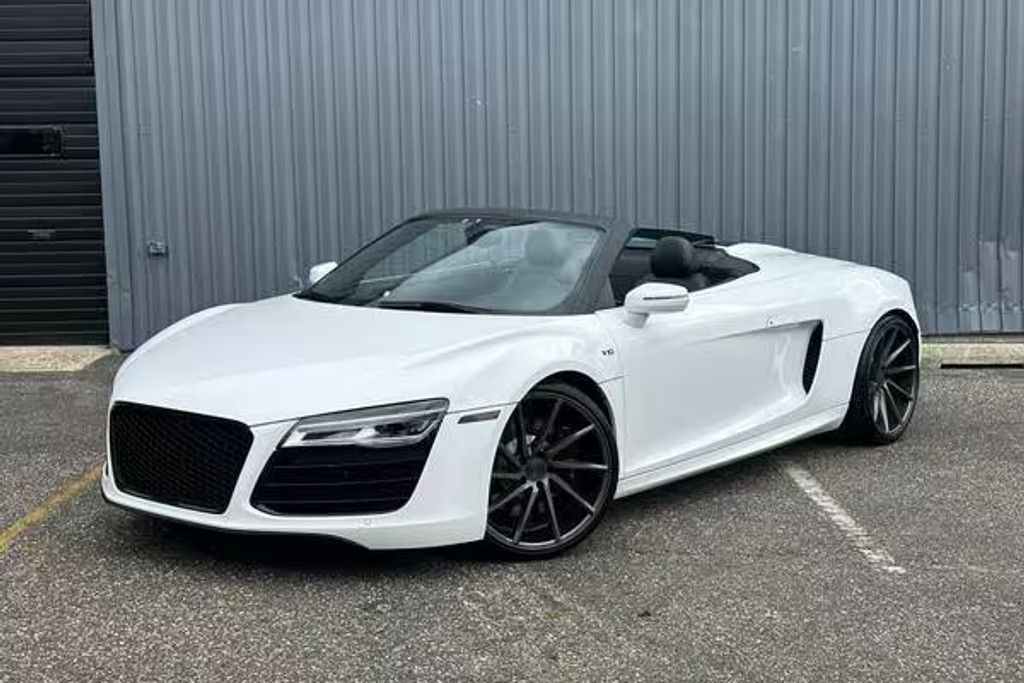 2014 AUDI R8 - main photo