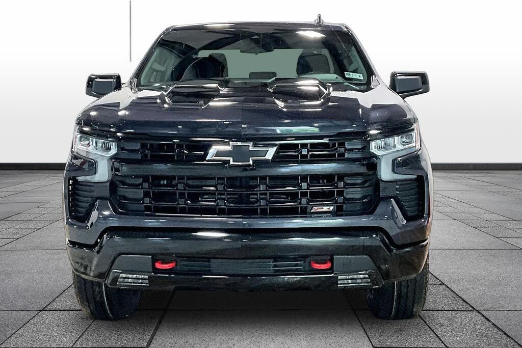 2023 CHEVROLET Silverado - photo 3