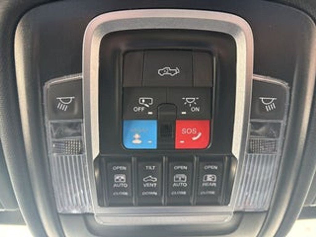 2026 RAM 1500 - photo 23