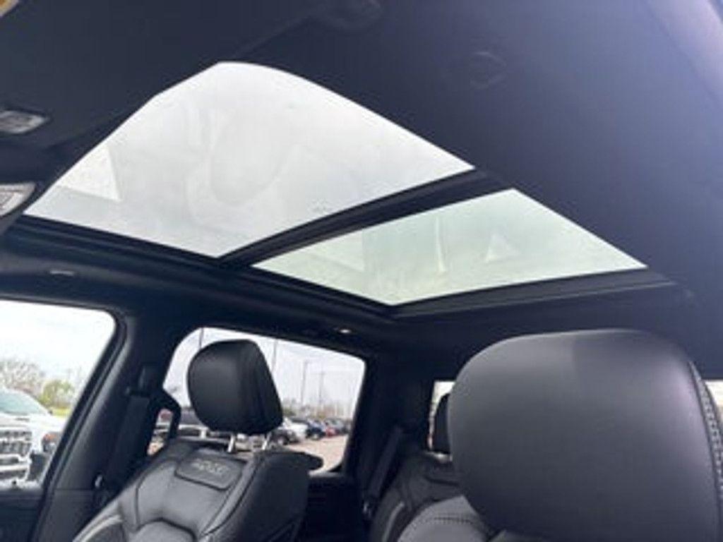 2026 RAM 1500 - photo 16