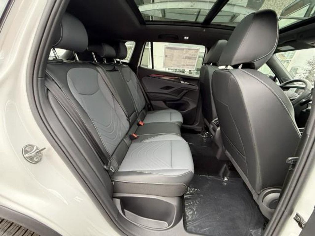 2026 VOLKSWAGEN Tiguan - photo 20