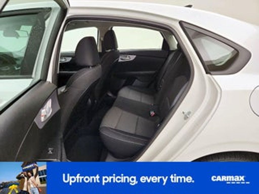 2024 KIA Forte - photo 29