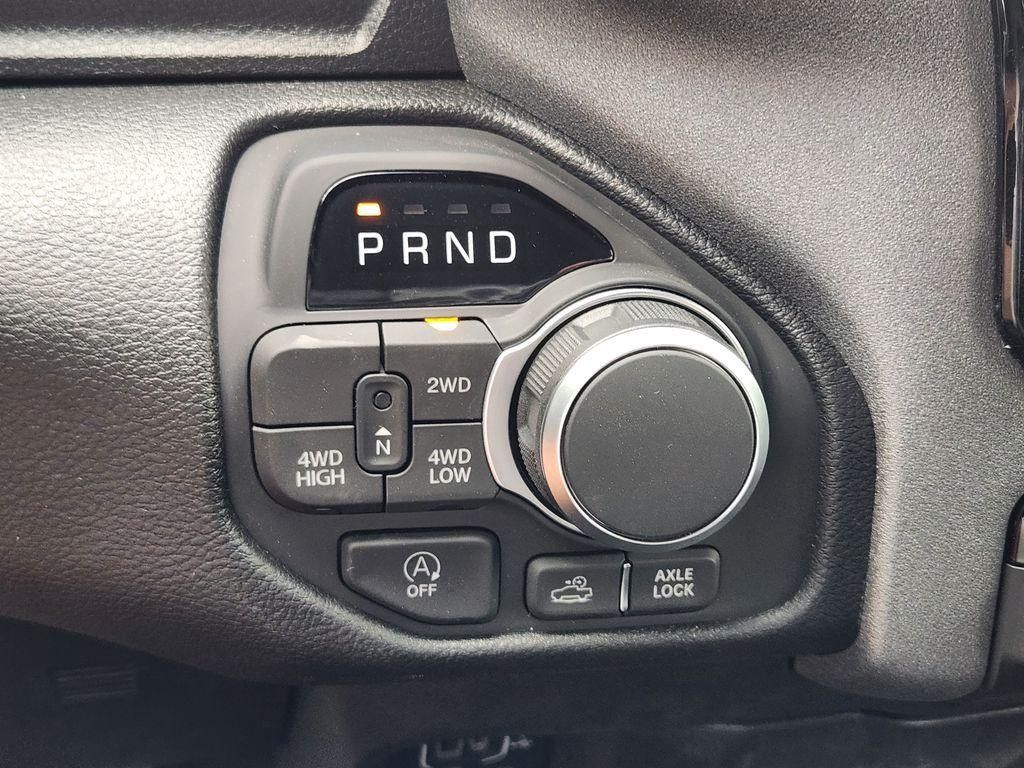 2026 RAM 1500 - photo 16