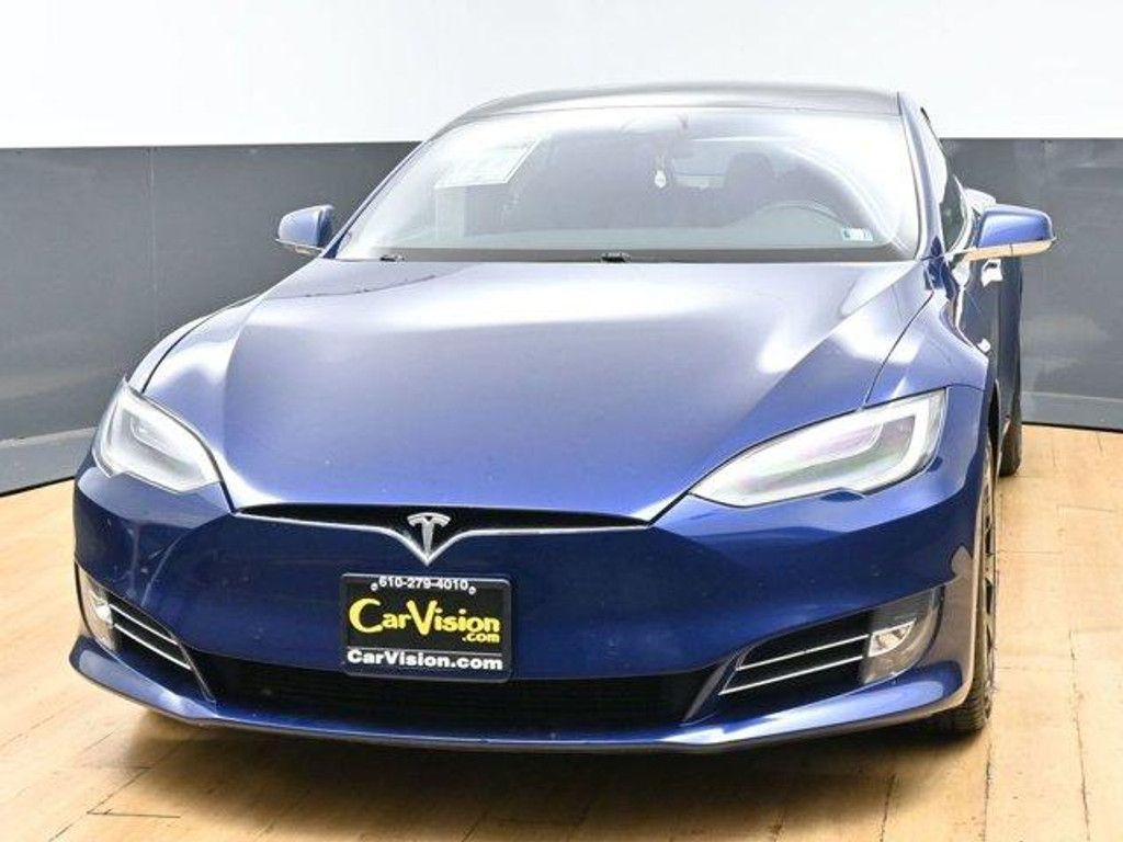 2020 TESLA Model S - photo 4