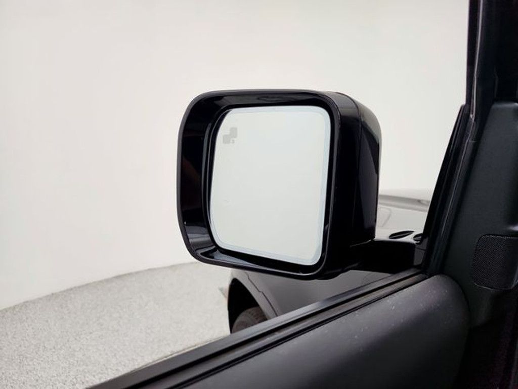 2026 LAND ROVER Defender - photo 20
