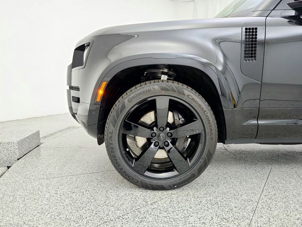 2026 LAND ROVER Defender - photo 26