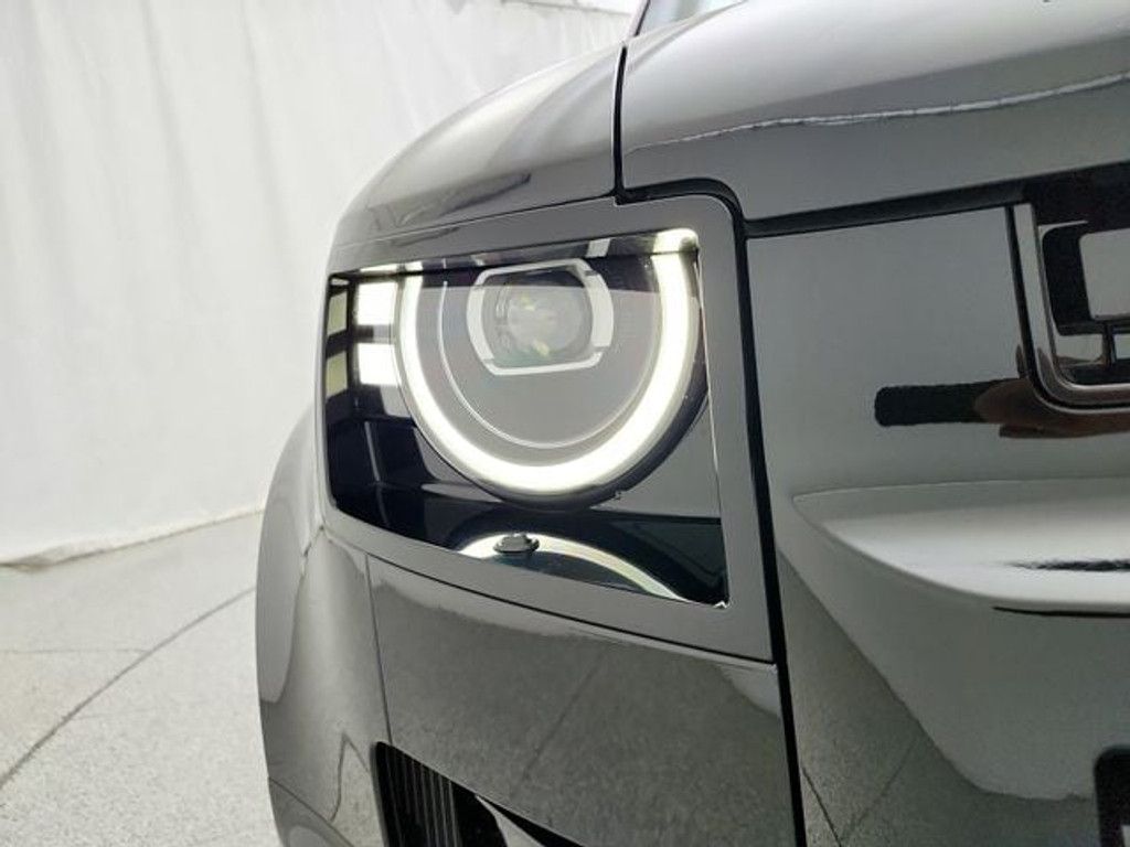 2026 LAND ROVER Defender - photo 27