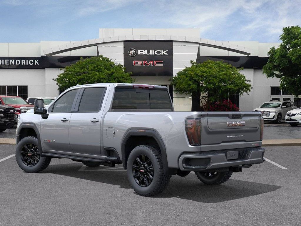 2026 GMC Sierra HD - photo 4