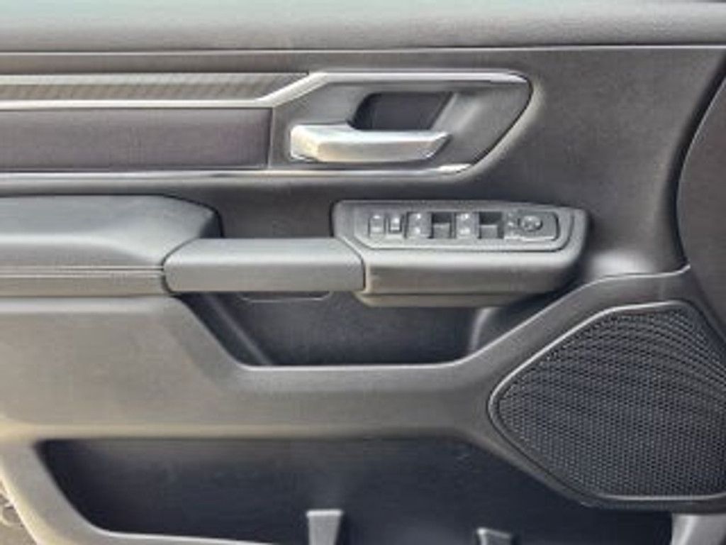 2026 RAM 1500 - photo 19