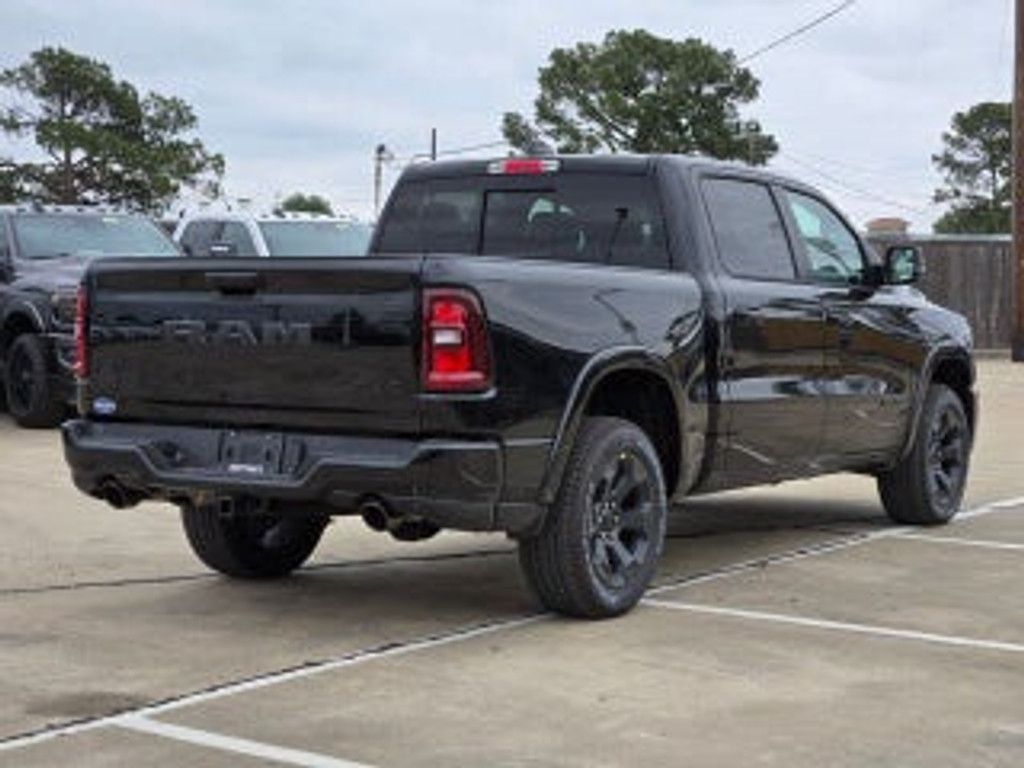 2026 RAM 1500 - photo 5