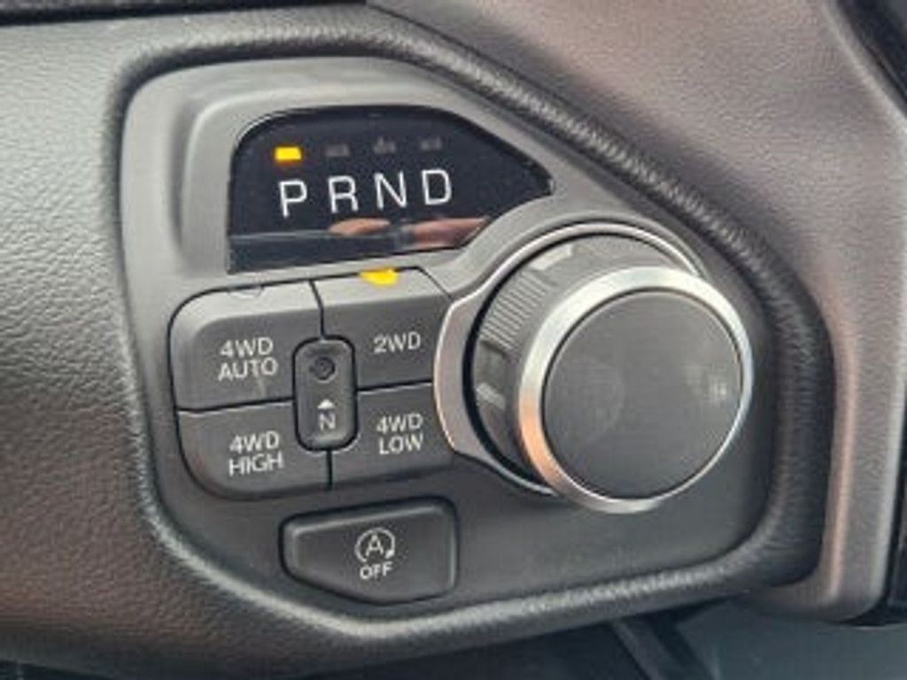 2026 RAM 1500 - photo 17