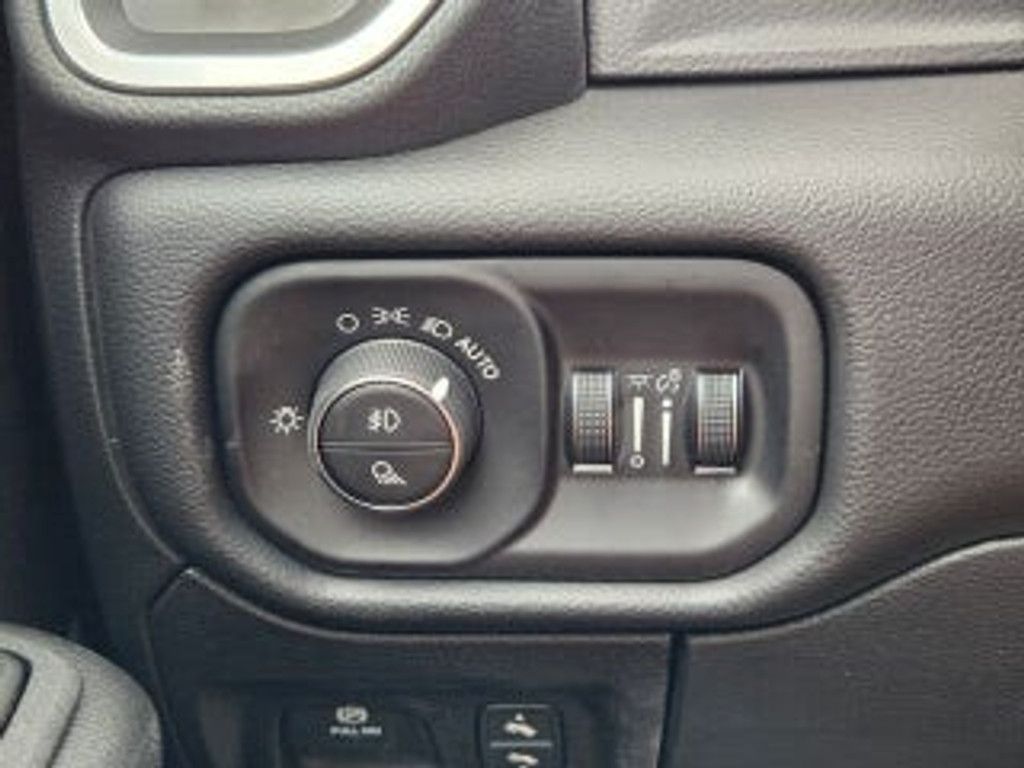 2026 RAM 1500 - photo 18