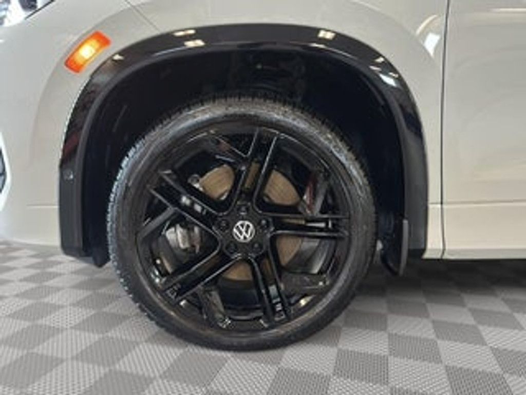 2026 VOLKSWAGEN Tiguan - photo 8
