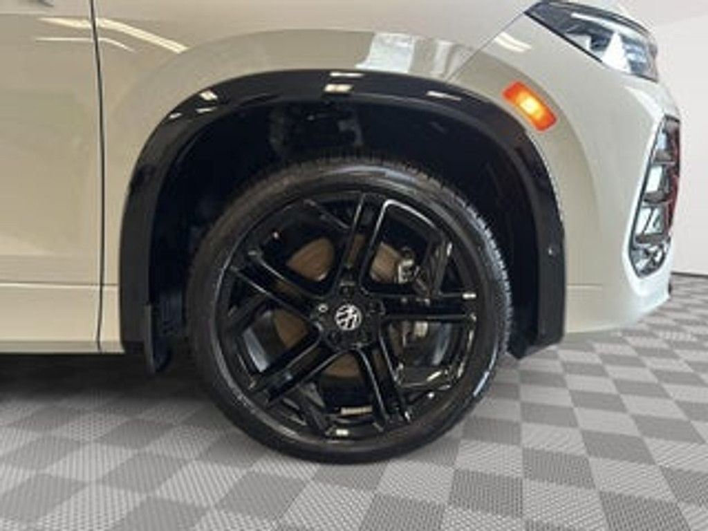 2026 VOLKSWAGEN Tiguan - photo 11
