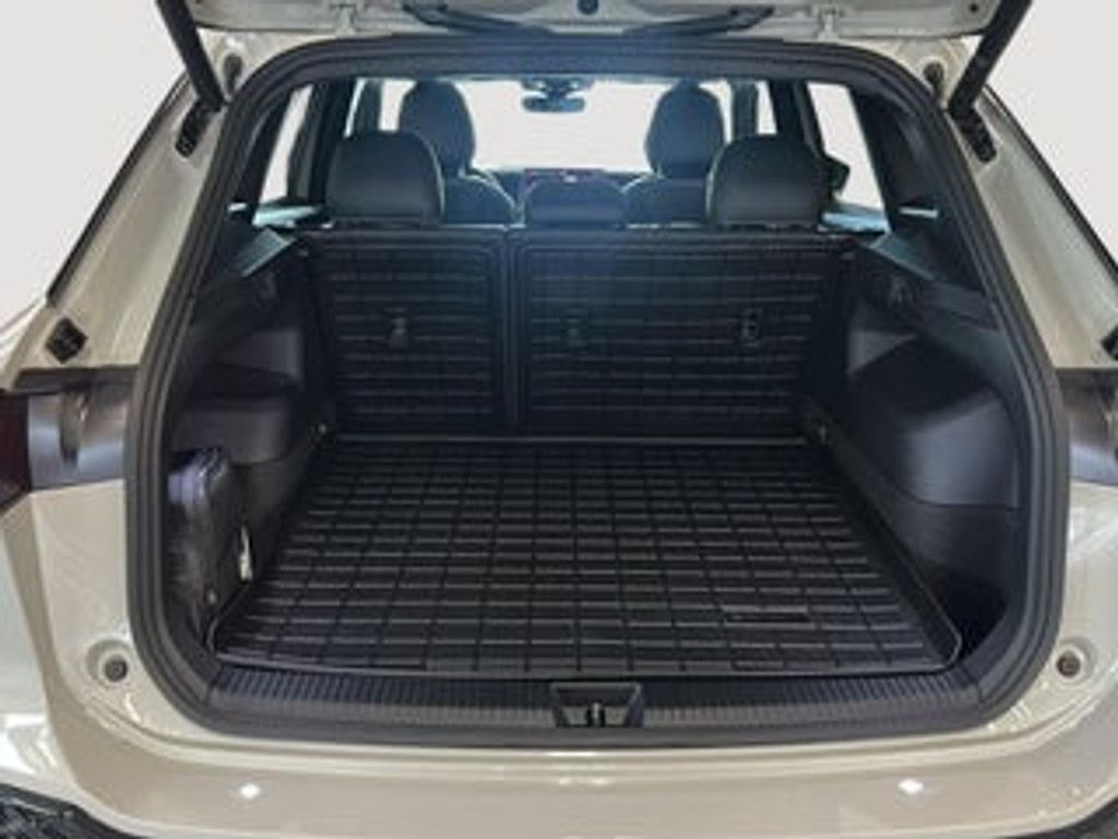 2026 VOLKSWAGEN Tiguan - photo 14