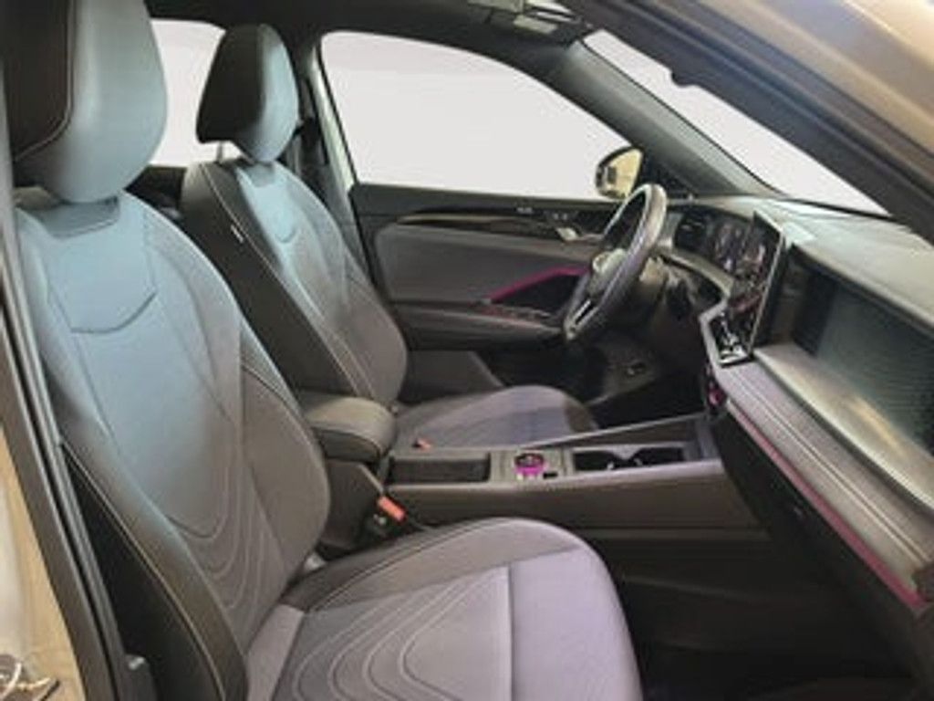 2026 VOLKSWAGEN Tiguan - photo 16
