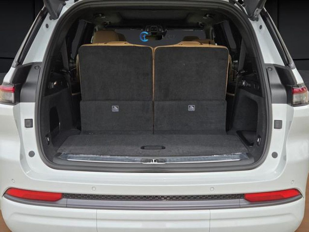 2026 JEEP Grand Cherokee L - photo 5