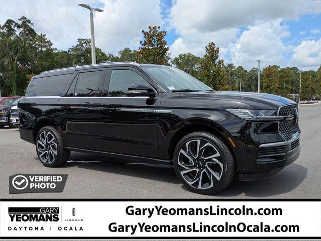 2026 Lincoln Navigator L Reserve