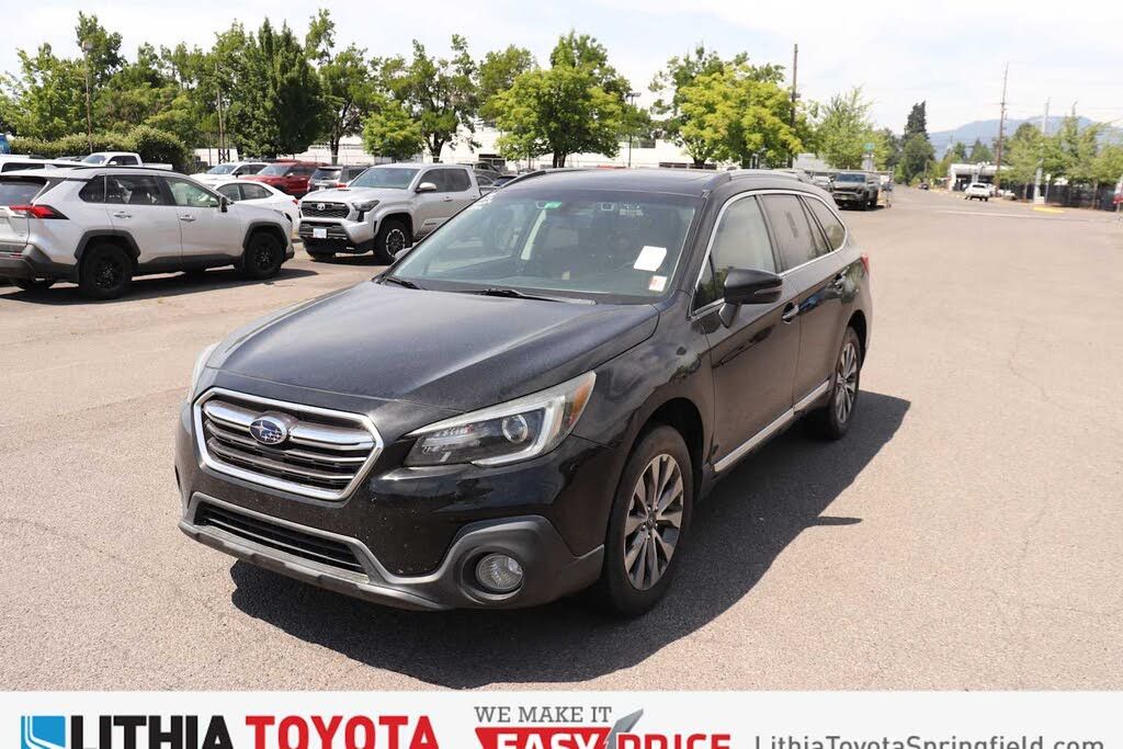 2018 Subaru Outback Touring M R