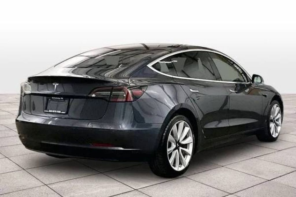 2018 TESLA Model 3 - photo 11