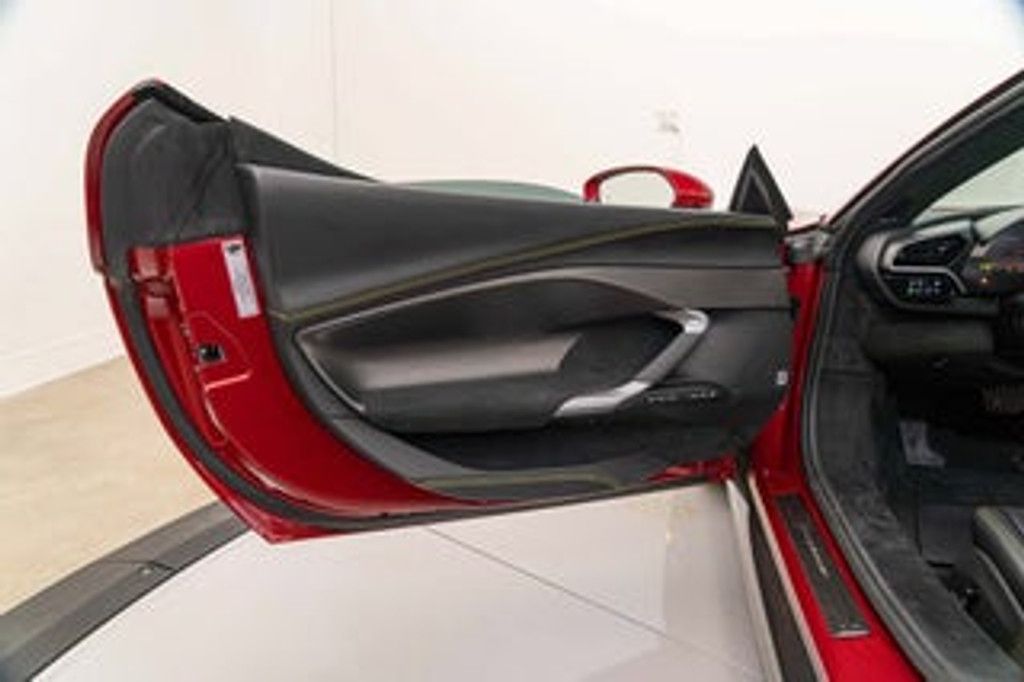 2025 FERRARI 296 - photo 19