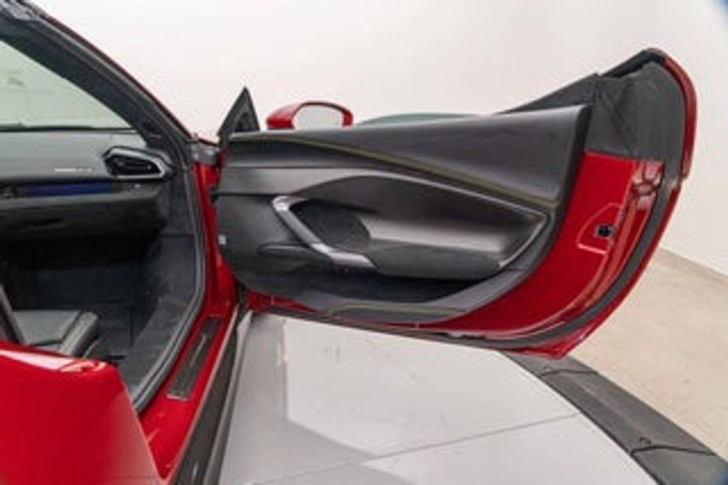 2025 FERRARI 296 - photo 20