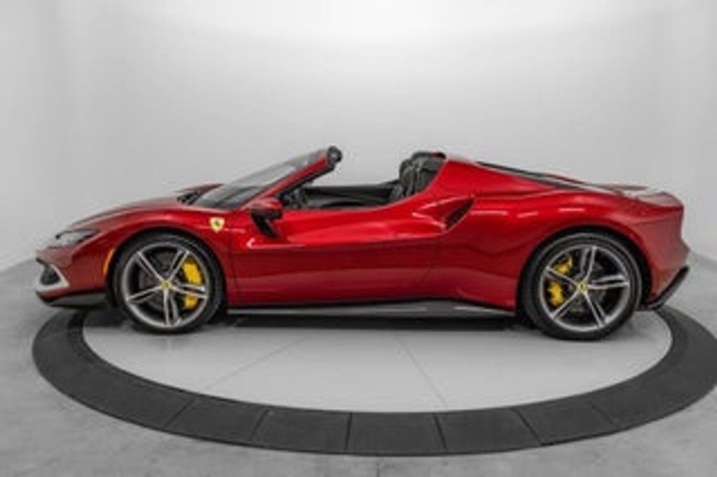 2025 FERRARI 296 - photo 3
