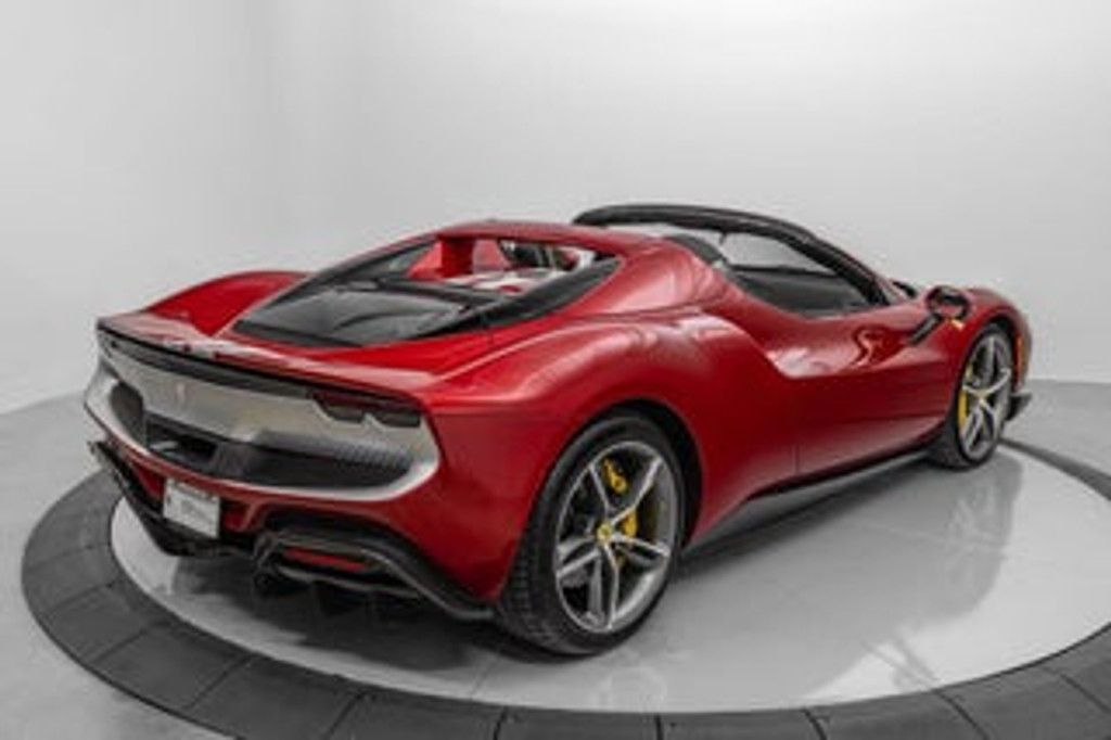 2025 FERRARI 296 - photo 10