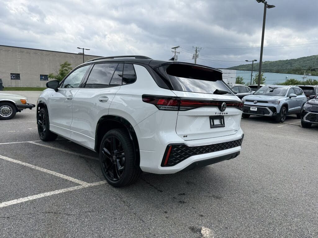 2026 VOLKSWAGEN Tiguan - photo 5
