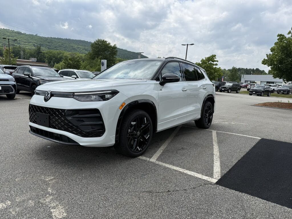 2026 VOLKSWAGEN Tiguan - photo 7