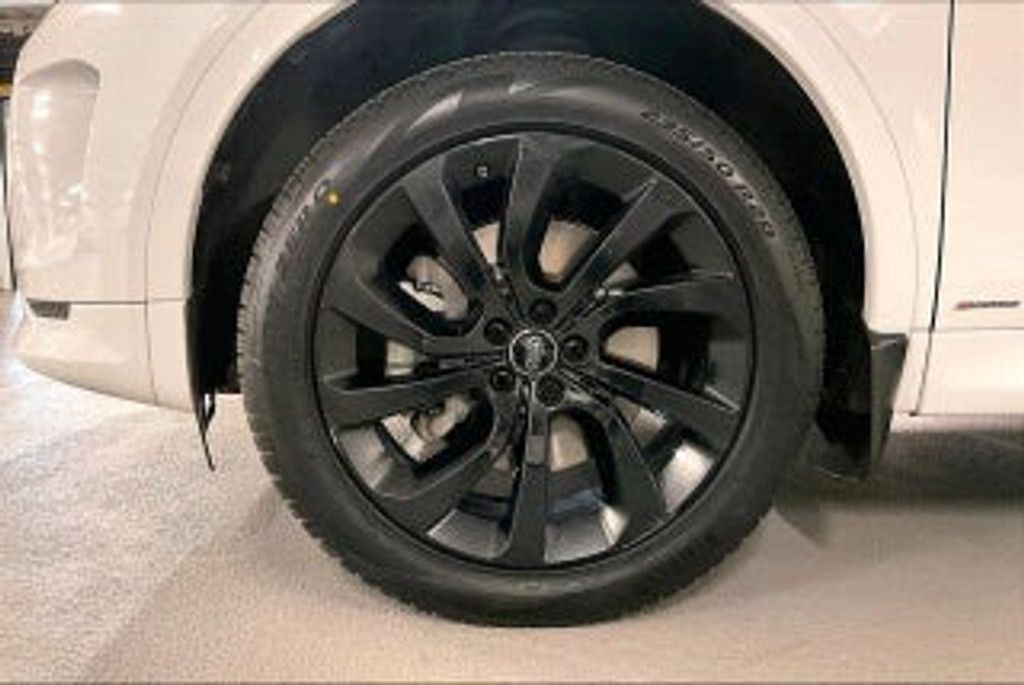 2022 KIA Seltos - photo 8